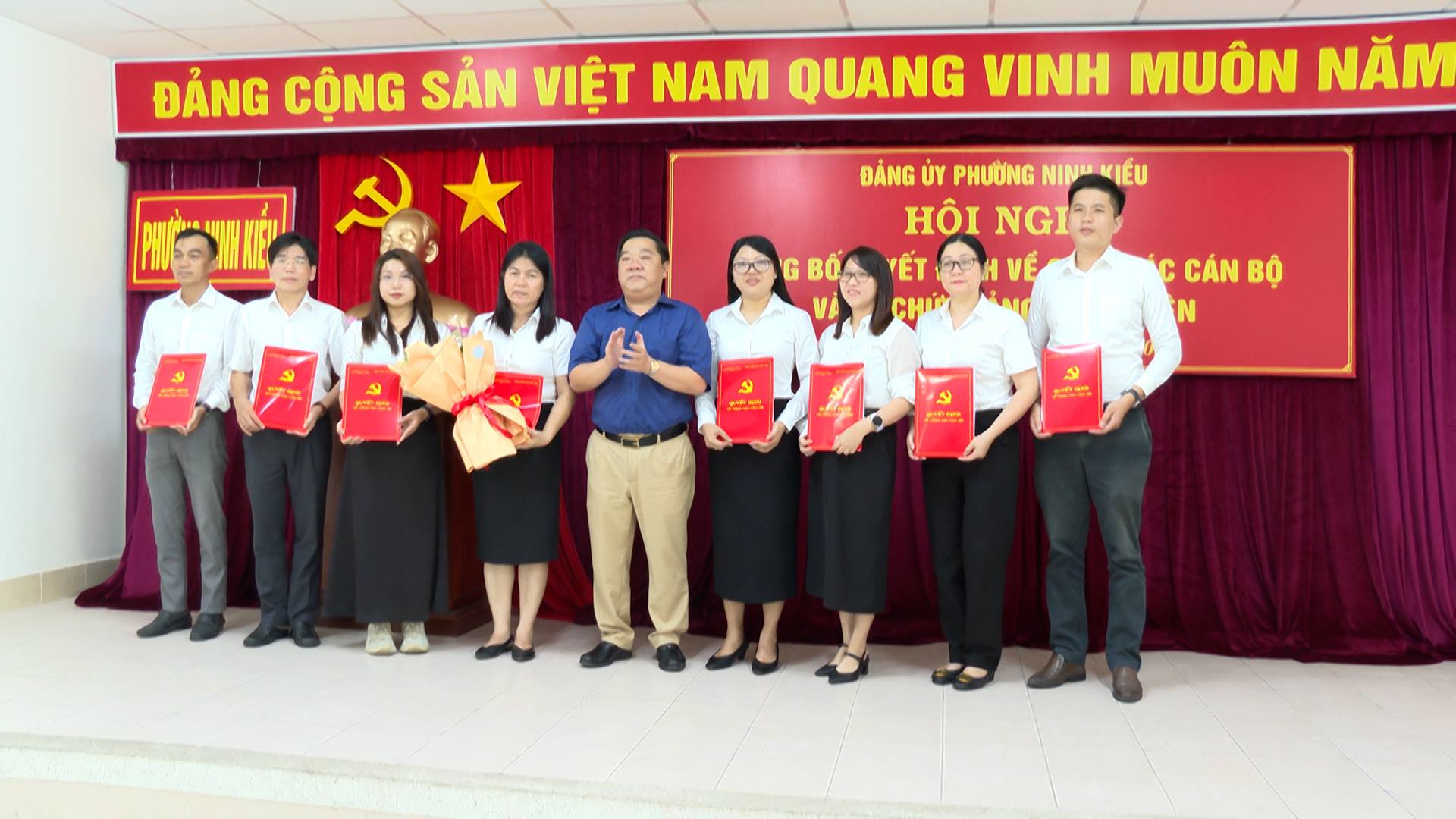 anh tin bai